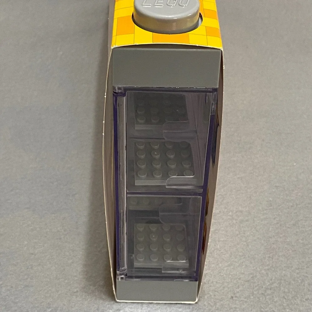 LEGO Minifigure Display Case Stackable 16 Figure Showcase Yellow Clear 40660601